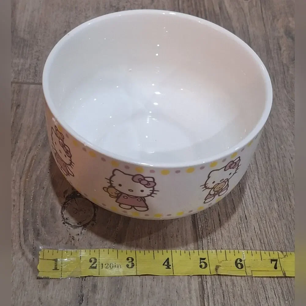 Hello Kitty Ramen Bowl with Chopsticks & Spoon NWT